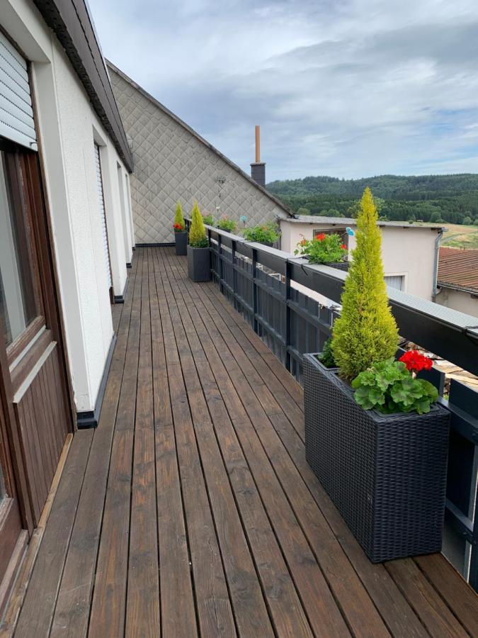 Vina Am Ring Bed & Breakfast Mannebach  Exterior foto