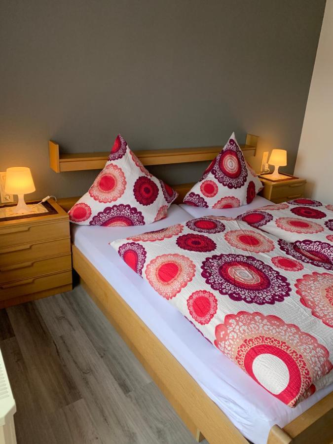 Vina Am Ring Bed & Breakfast Mannebach  Exterior foto
